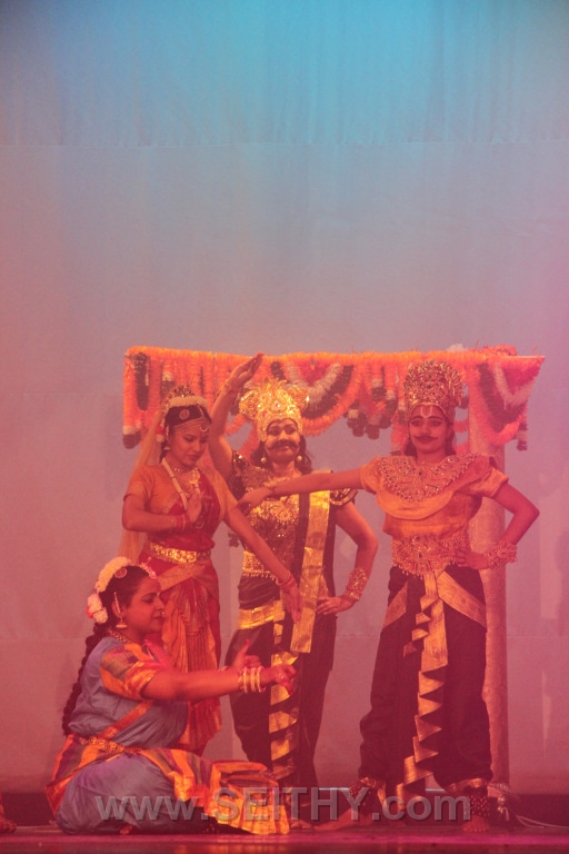 LORDKRISHNA-TORONTO300313SEITHY (85)